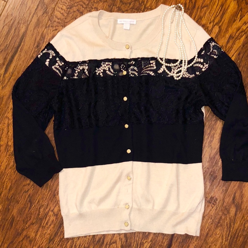 New York & Company beautiful top